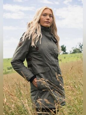 Legendary Whitetails Women's Olive Green Coat